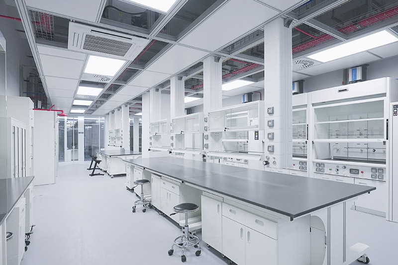 伊川实验室革新：安全与科技的现代融合